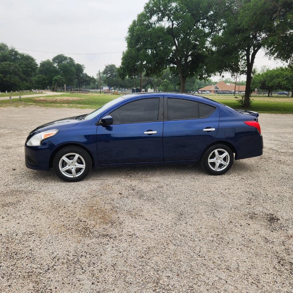 2018 Nissan Versa Sedan