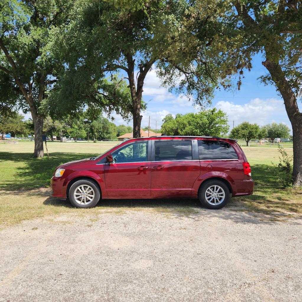 2019 Dodge Grand Caravan SXT's photo