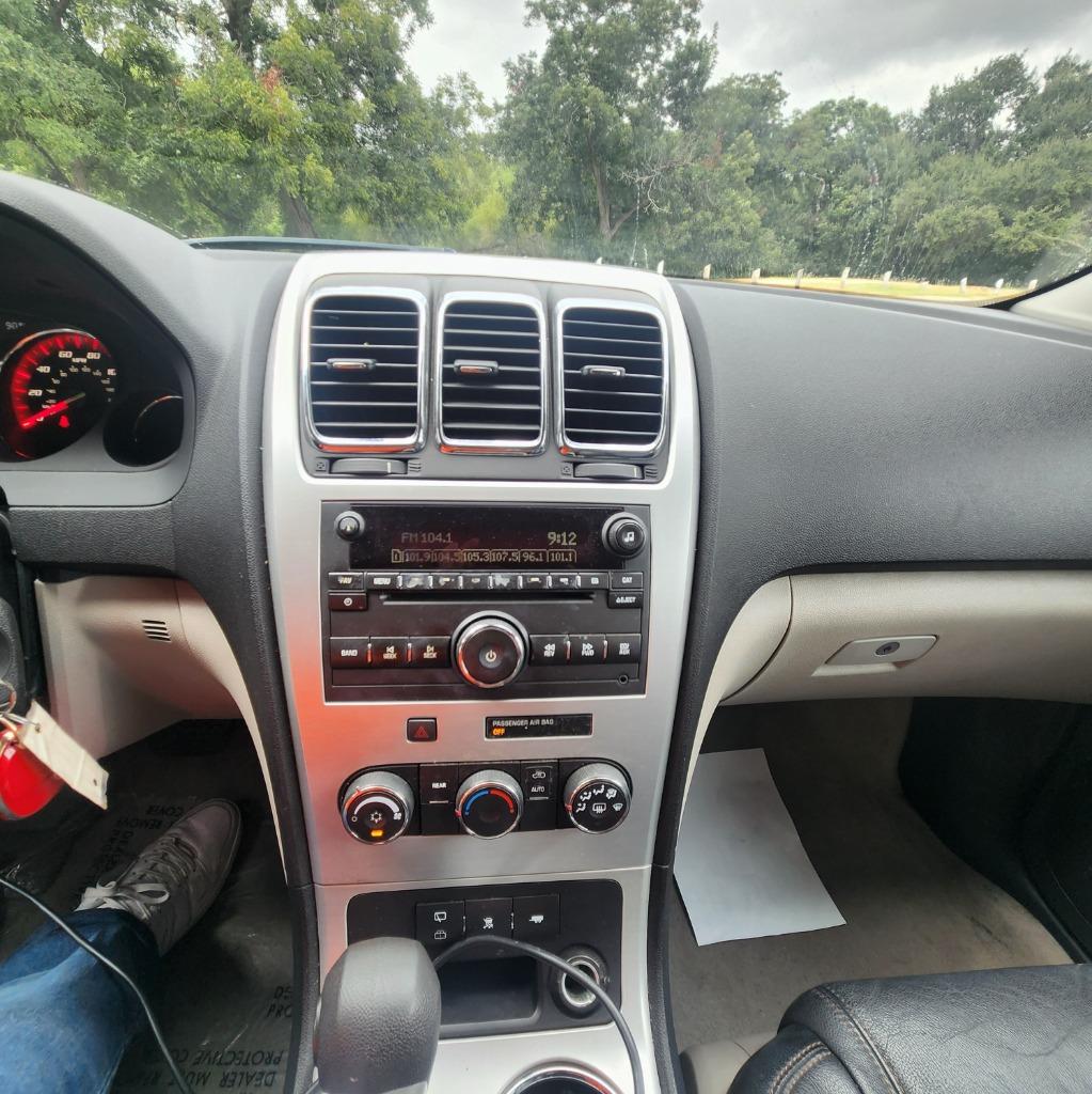 2012 GMC Acadia SL - Photo 12